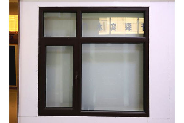 鋼質防火窗